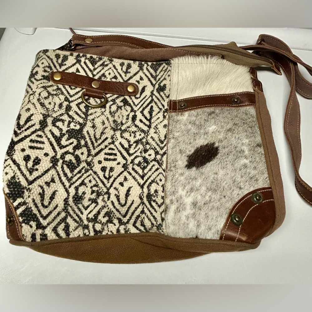 Myra Bag Canvas And Cowhide Aztec Design Crossbody